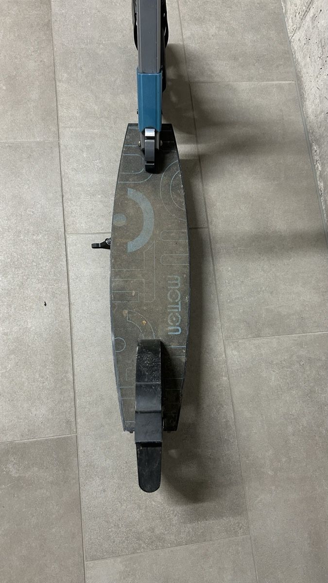Kickboard: Kickboard Motion – Gebraucht aus Buochs von pfuisili_91 2