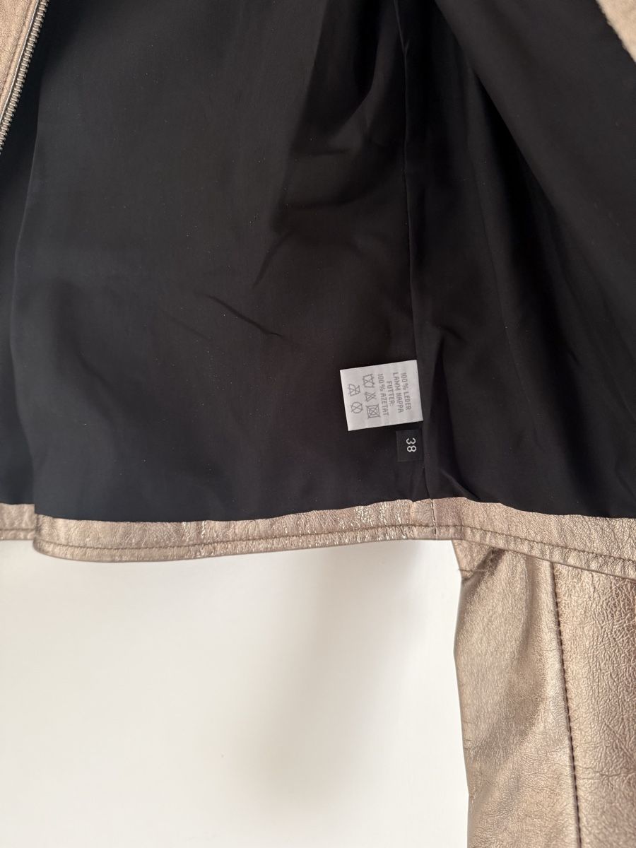 Giacche: Leather Jacket – Nuovo (secondo la descrizione) da Corsier-sur-Vevey venduto da Kristina.Nova 4