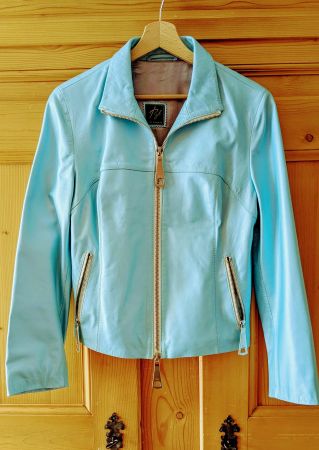 Lederjacke hellblau, Gr. 36/38