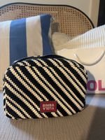 BIMBA Y LOLA Tasche schwarz weiss gestreift neuwertig