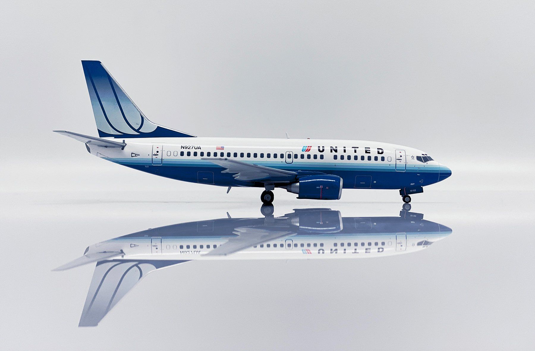 Boeing Kit di modellismo & Modellini statici: B737-500 UNITED – Nuovo e nell'imballaggio originale da Morges venduto da iljamuromez 1