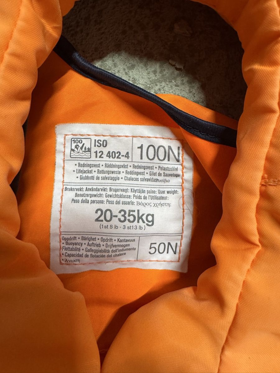 Helly Hansen Gilets de sauvetage: Kinderschwimmveste – D'occasion à Uttigen par romand8777 1