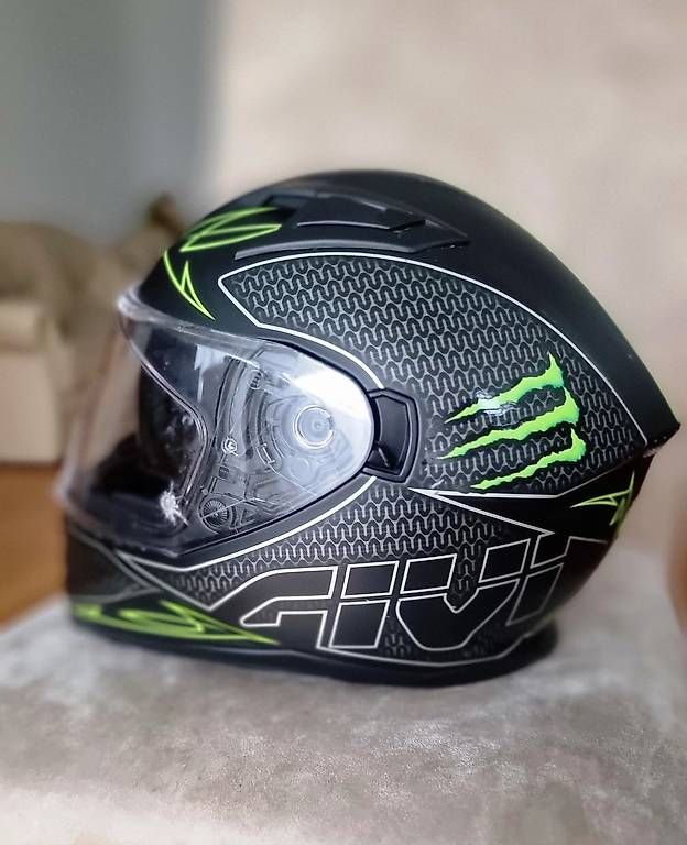 Caschi & visiere: GIVI Integralhelm Stoccarda Splinter Gr. M – Usato da Wetzikon ZH venduto da ste_2wnr 2