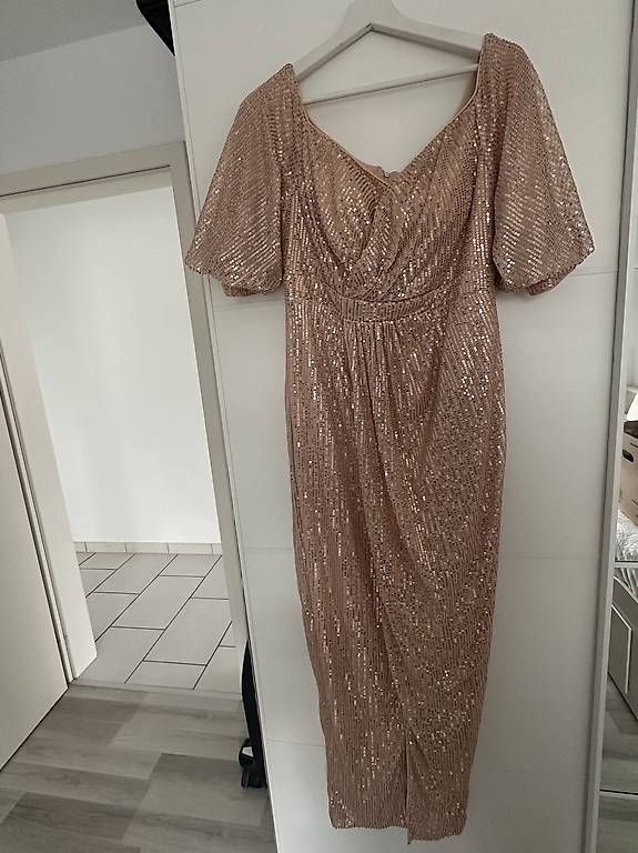 Kleider: Abendkleid 40/42 – Neu und originalverpackt aus Würenlingen von iva_y2q7