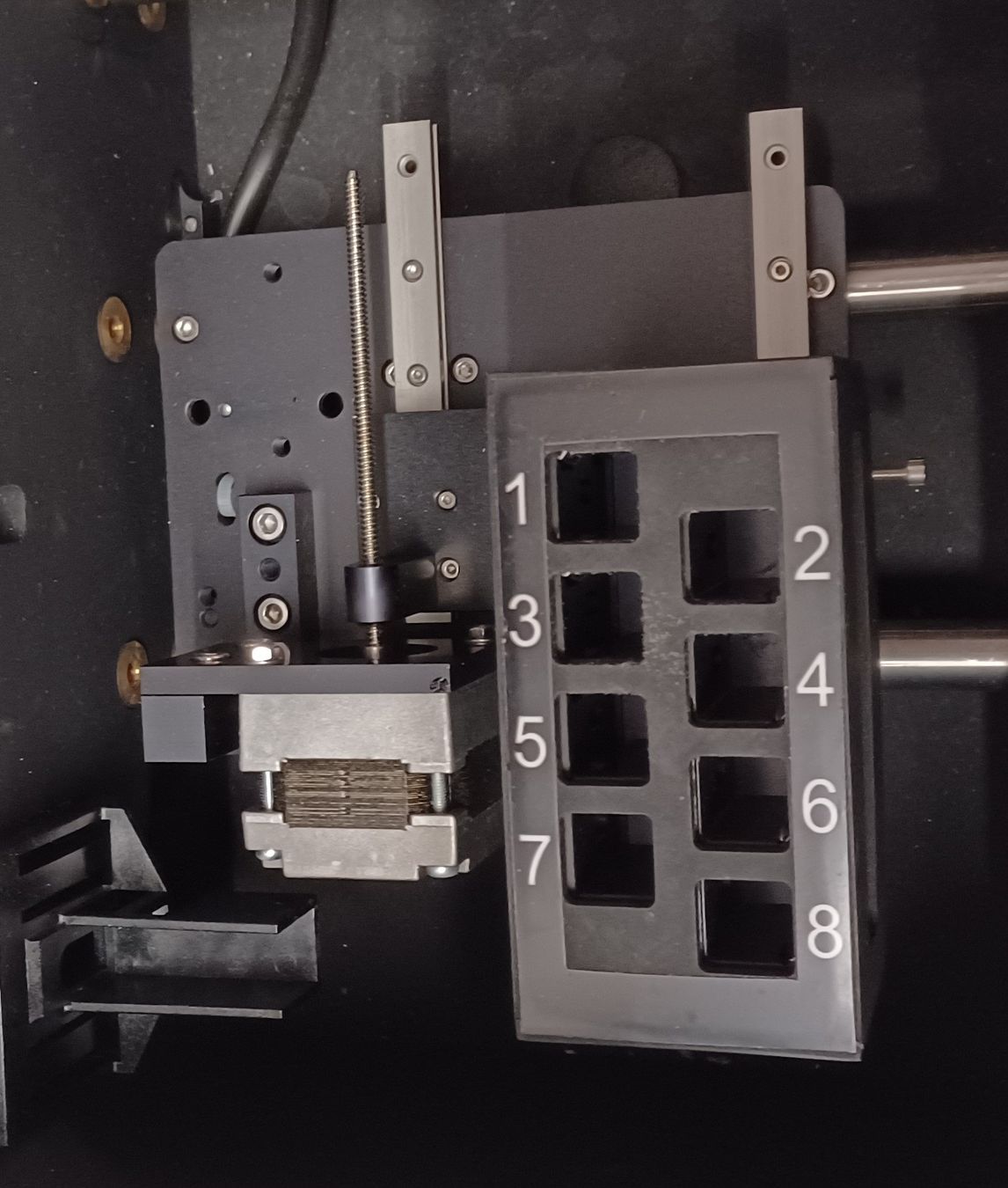 Tutte le macchine: Analytik Jena Specord 210 Plus Spectral photometer – Usato da Niederdorf venduto da LeptonAG_Labor 8
