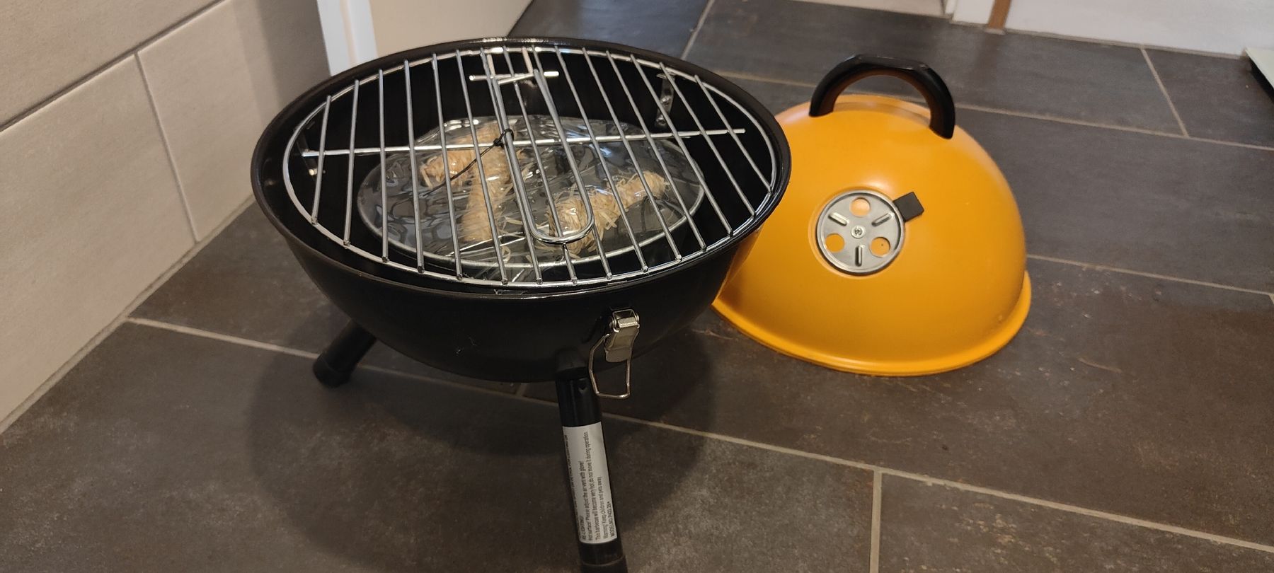 Griglie: kleiner Kugelgrill – Nuovo e nell'imballaggio originale da Bönigen venduto da Phisto88 2