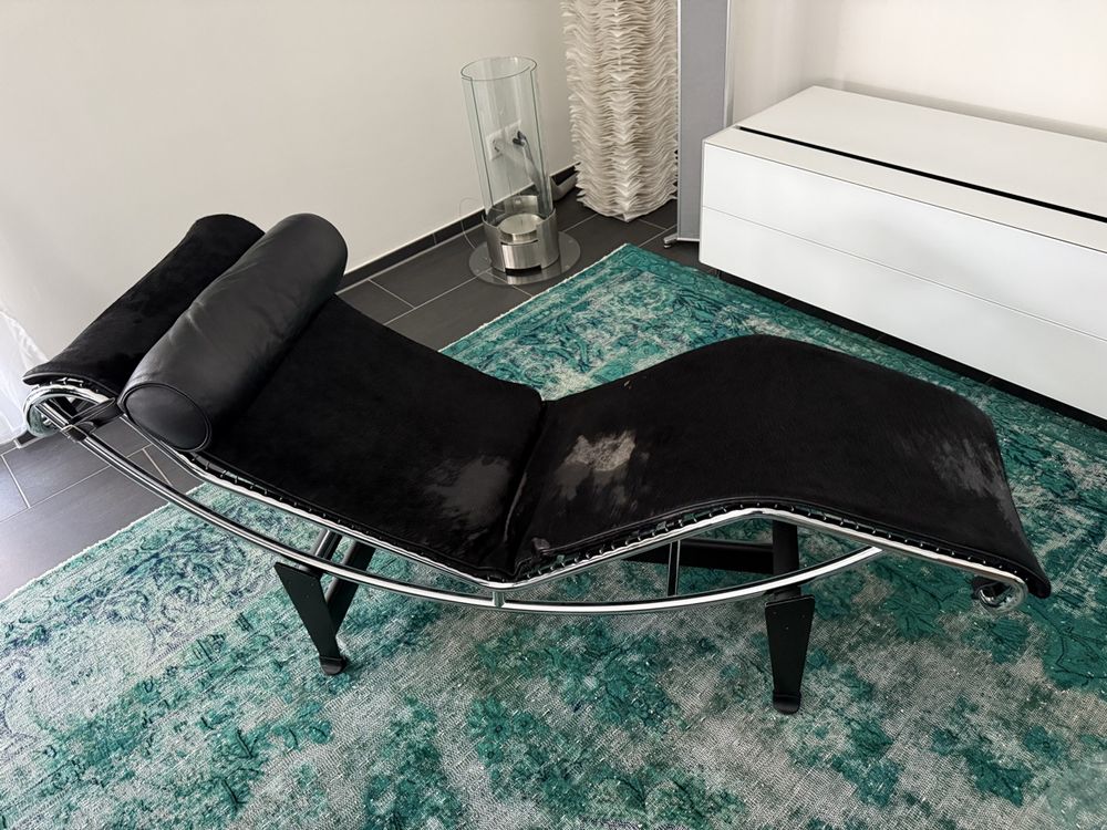 Original Cassina LC4 Chaise Longue von Le Corbusier (Usato) a