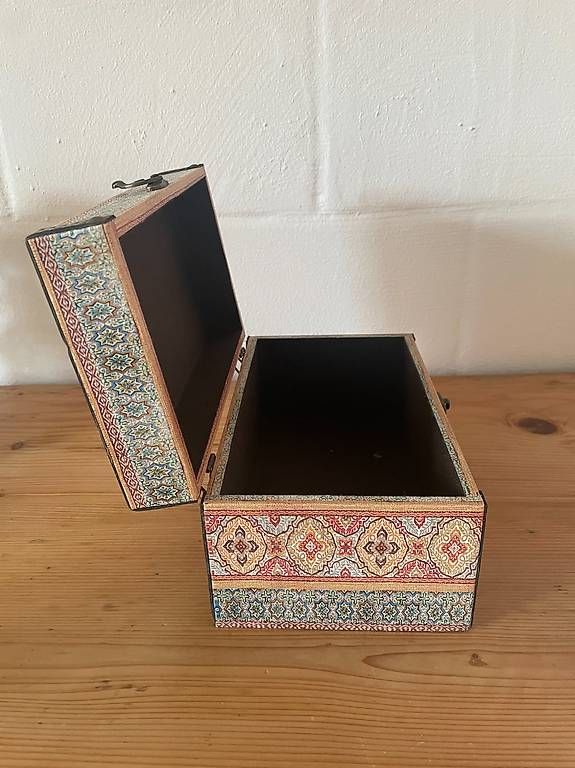 Cassapanche: Dekobox mit Verschluss – Usato da Winterthur venduto da Ga.-.li.-.Grue