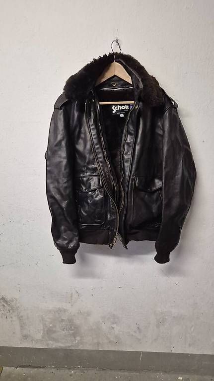 Giacche: Schott Lederjacke Fliegerjacke Grösse L – Usato da Wettingen venduto da osibos78