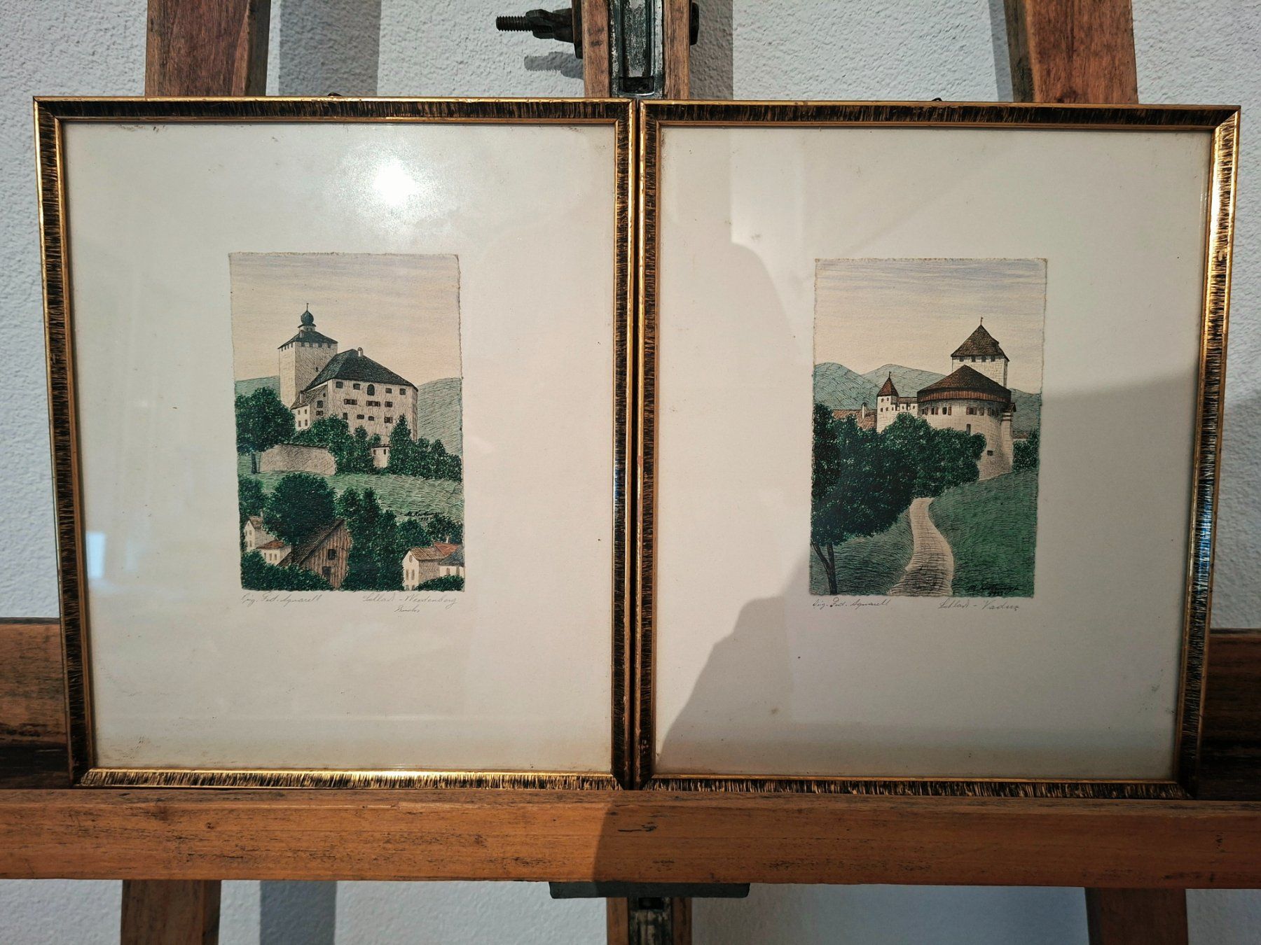 Foto & Immagini: Radierungen Schlösser Vaduz & Werdenberg – Usato da Weiningen ZH venduto da nic_5lqm