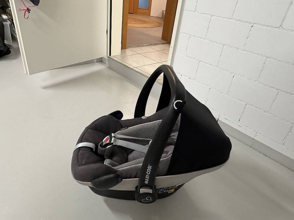 Sièges auto: Maxi Cosi Pebble sehr gut erhalten  – D'occasion à Wädenswil par evaszundi 3