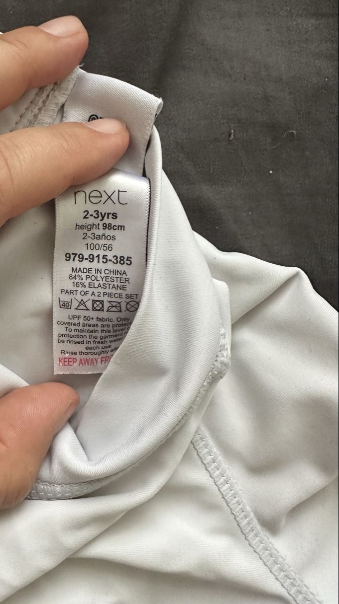 Next Costumi da bagno: Schwimmshirt Next – Usato da Dürrenroth venduto da tvy_bh56 2