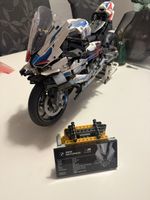 LEGO Technic BMW Motorrad M1000RR (42130) OVP