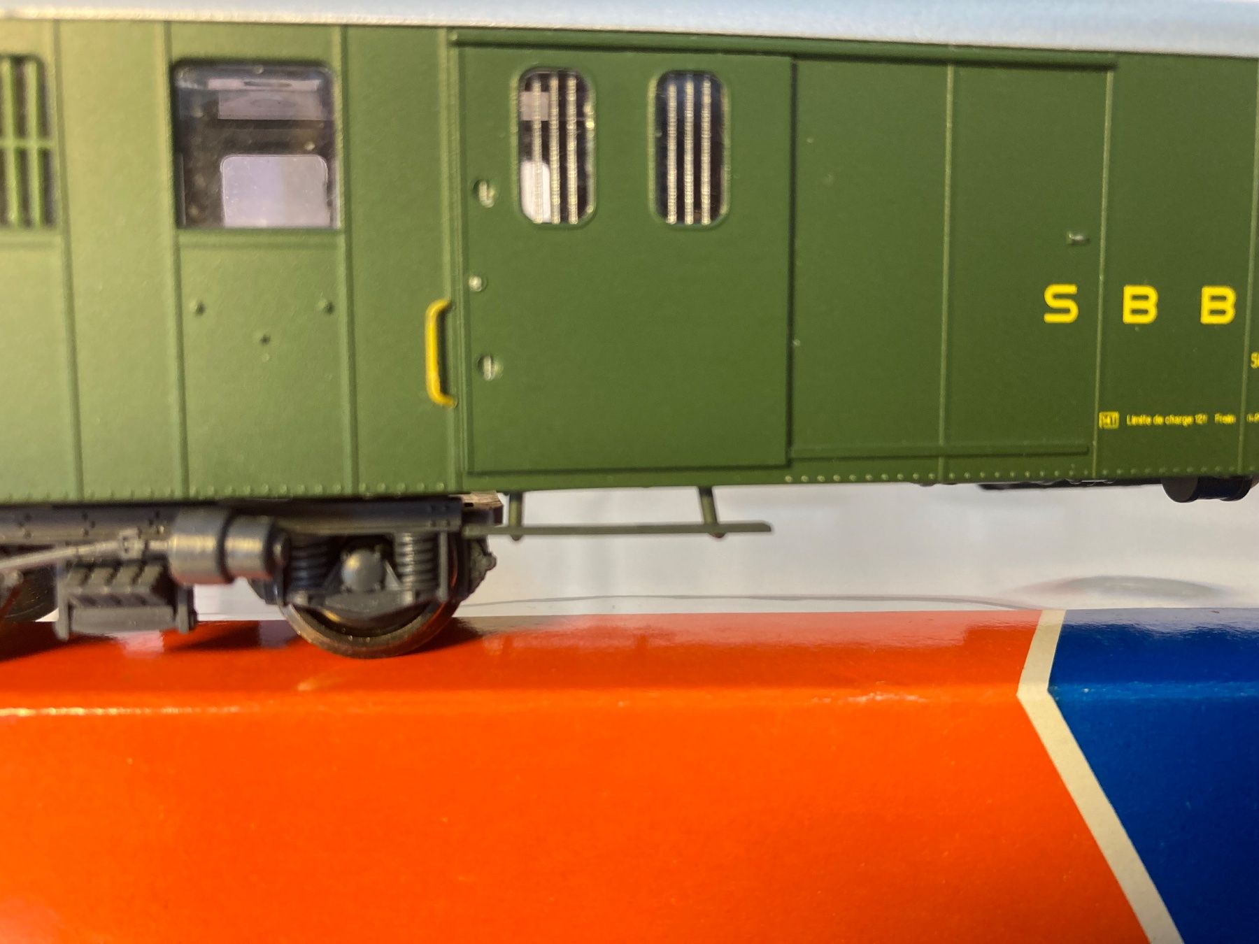 Aku Trains électriques: Roco Aku SBB Gepäckwagen HO DC mit Almrose Decoder – D'occasion à Jona par Bra-Aug 6