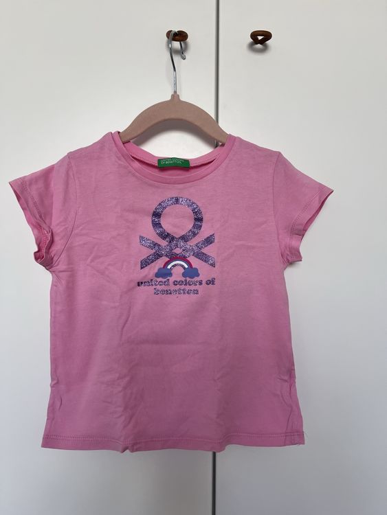 Benetton Kleiderpakete & -sets: Lot de 3 T-shirts Benetton fille 110 – Gebraucht aus Romanel-sur-Lausanne von RitaPereira 2