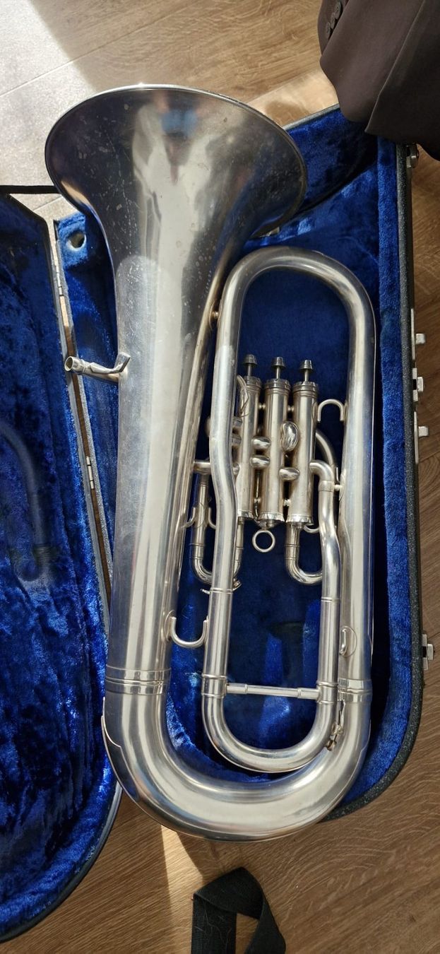 Besson Strumenti musicali: Euphonium Besson New Standard – Usato da Ballwil venduto da mic_6q56 2