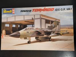 Revell Model 4355 Tornado IDS G.R.Mk1 - Panavia 1/72 -selten