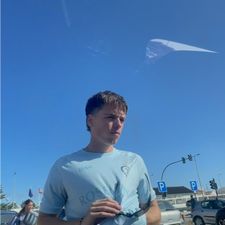 Profile image of max_cy7h