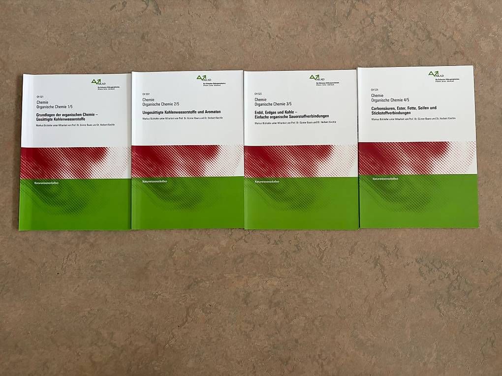 Livres: Bücher Passerelle - Chemie – D'occasion à Wettingen par lev_9txp 2