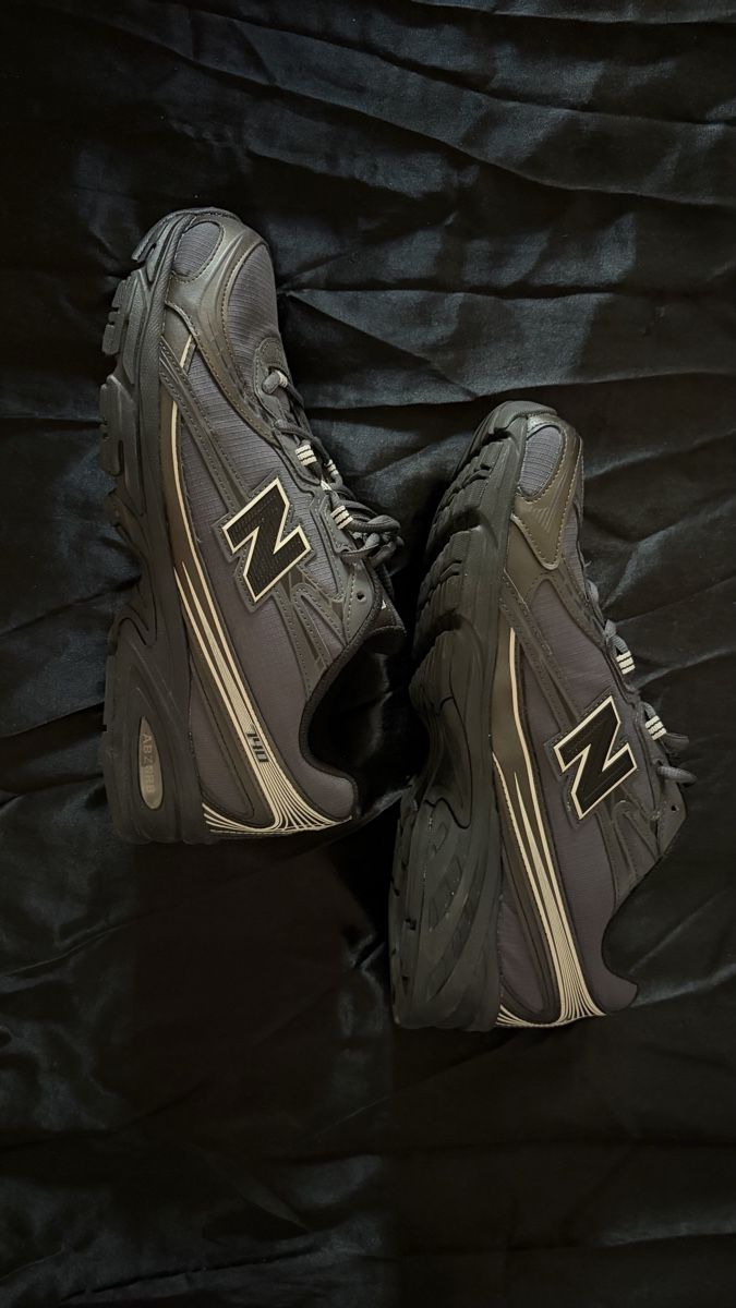 New Balance Herrenschuhe: New Balance 740 – Neu (gemäss Beschreibung) aus Zürich von lolita4455