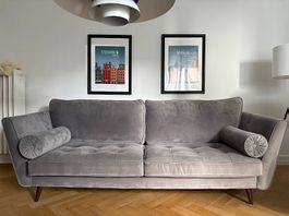 Graues Samt-Sofa, 3-Sitzer (skandinavisches Design)