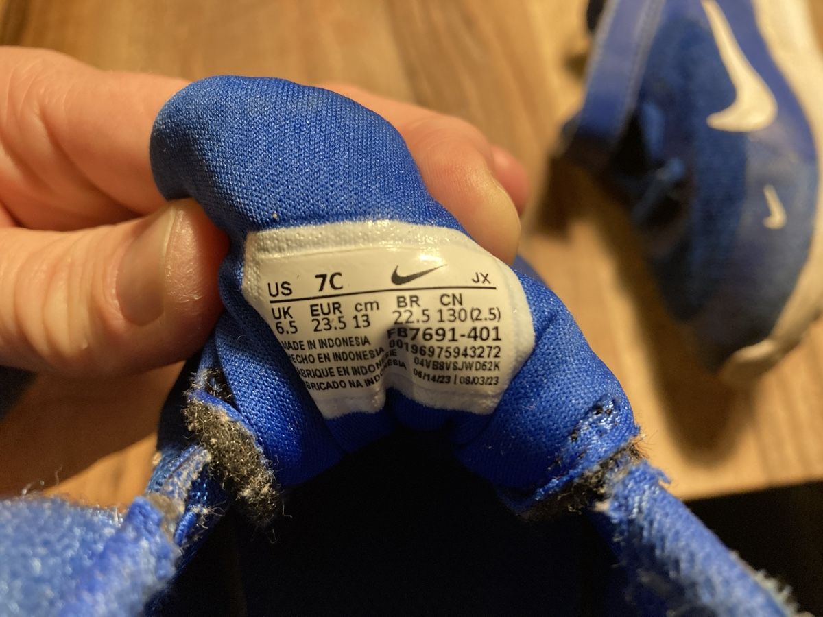 Nike Schuhe für Jungen: Nike Turnschuhe in Grösse 23.5 – Gebraucht aus Münchenstein von nuk2018 6