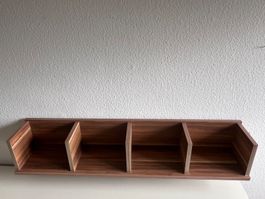 Schönes Holz-Wandregal 4 Fächer, top Zustand!
