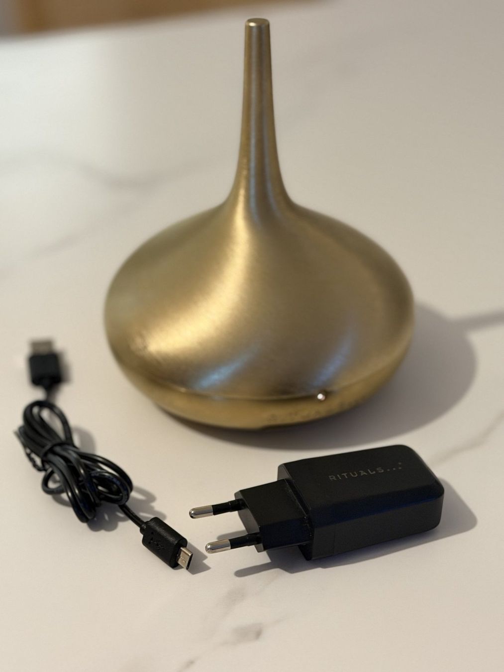 Rituals Diffusori di oli essenziali: Rituals Perfume Genie Duftdiffuser (1. Generation) gold – Nuovo (secondo la descrizione) da Rotkreuz venduto da absolutely.ayra 2