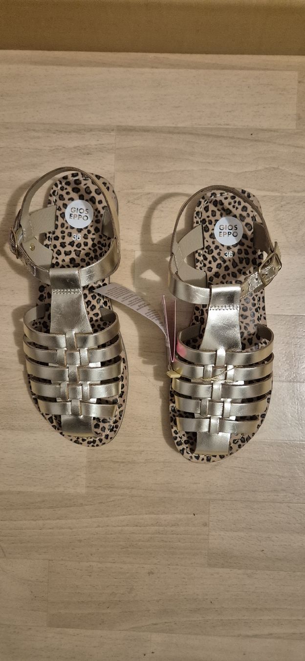 Scarpe per ragazze: Gios Eppo Sandalen, Gold – Nuovo e nell'imballaggio originale da Schwyz venduto da Vesparider01