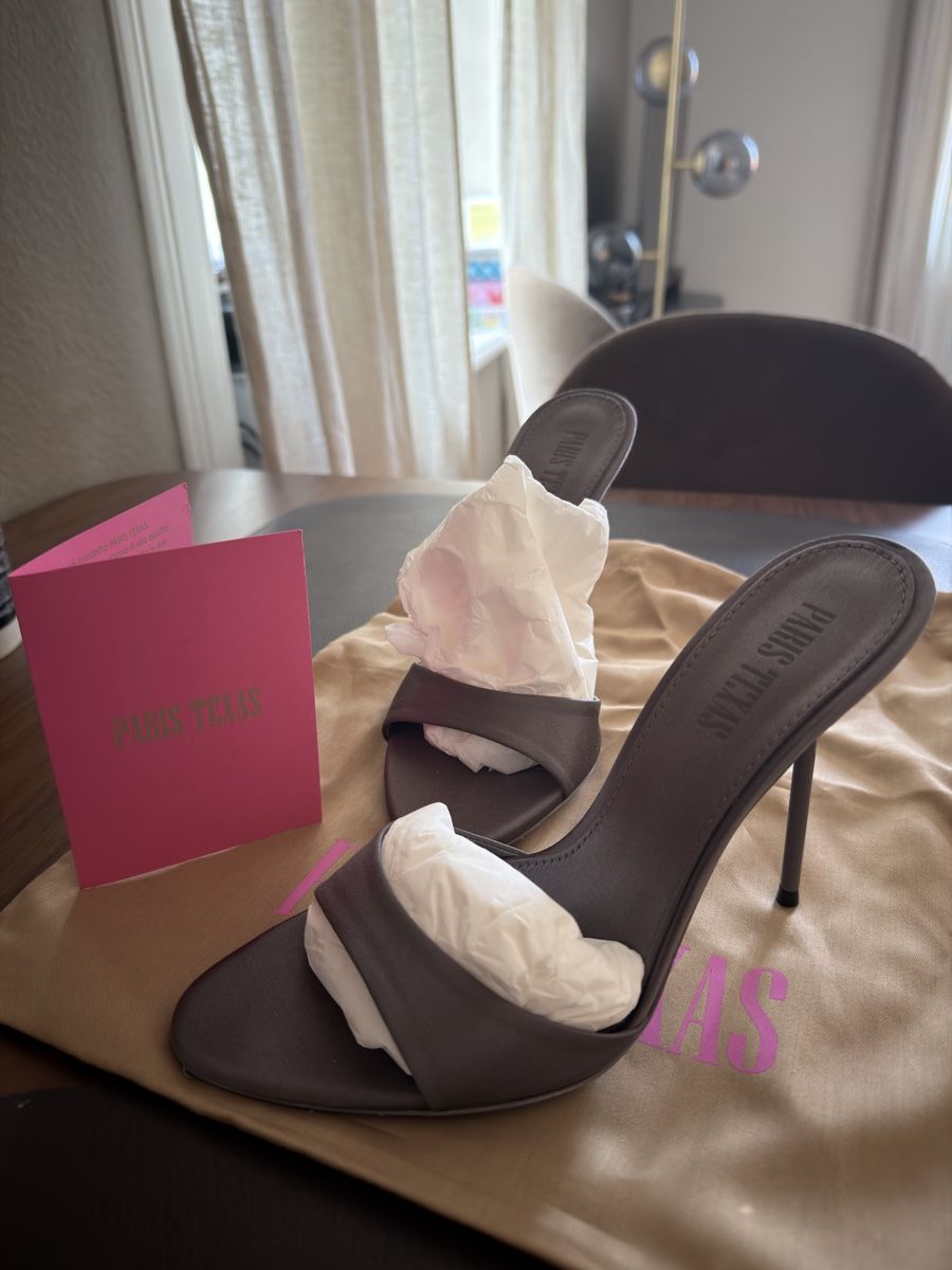 Scarpe da donna: NEW Paris Texas Mules size 37 – Nuovo e nell'imballaggio originale da Thalwil venduto da Iconicfashion 2