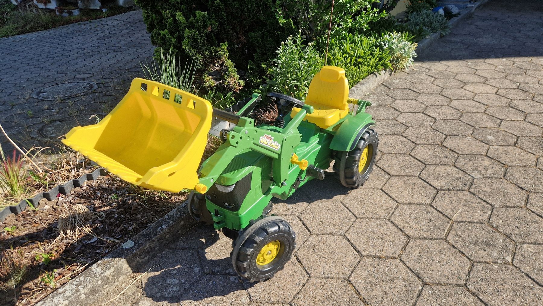 John Deere Fahrzeuge für Kinder: John Deer Trettraktor – Gebraucht aus Geuensee von neuschnee82 3