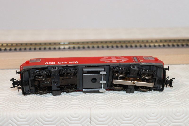 Märklin Modelleisenbahnen: Re 4/4 IV ( 624 ) – Gebraucht aus Kerzers von Winu64 6