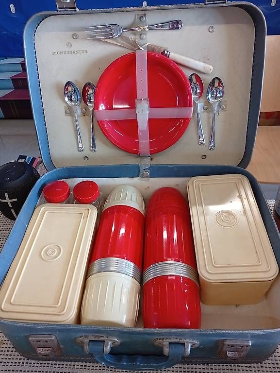 Baukästen: Picnicmaster  – Gebraucht aus Biel/Bienne von loudmuffles