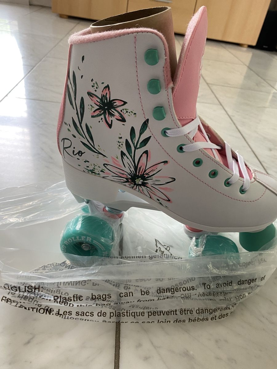 Pattini in linea & Pattini a rotelle: Rollschuhe Mädchen 39 – Nuovo e nell'imballaggio originale da bonaduz venduto da nicki073 3