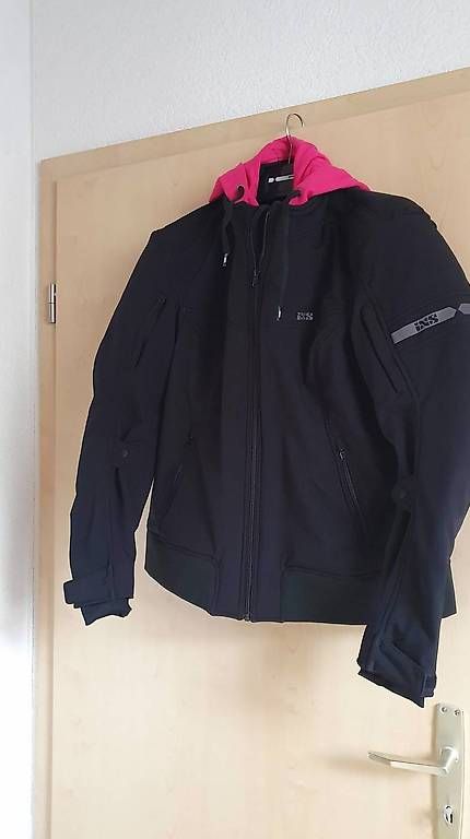 Giacche: Veste de moto pour dames – Usato da Chavornay venduto da lau_swv5