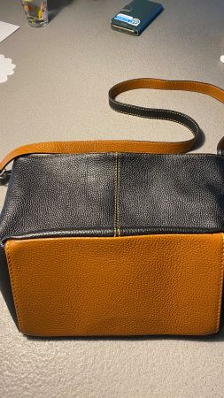 Schultertasche aus Leder, Zwei Farben, neu