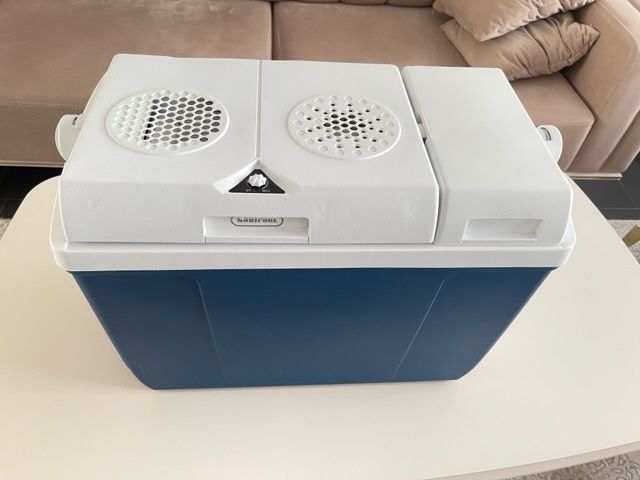 Mobicool Frigoriferi & Refrigeratori: MOBICOOL  Kühlbox Ac/Dc- 12/220 V – Usato da Dietikon venduto da Conborno 3