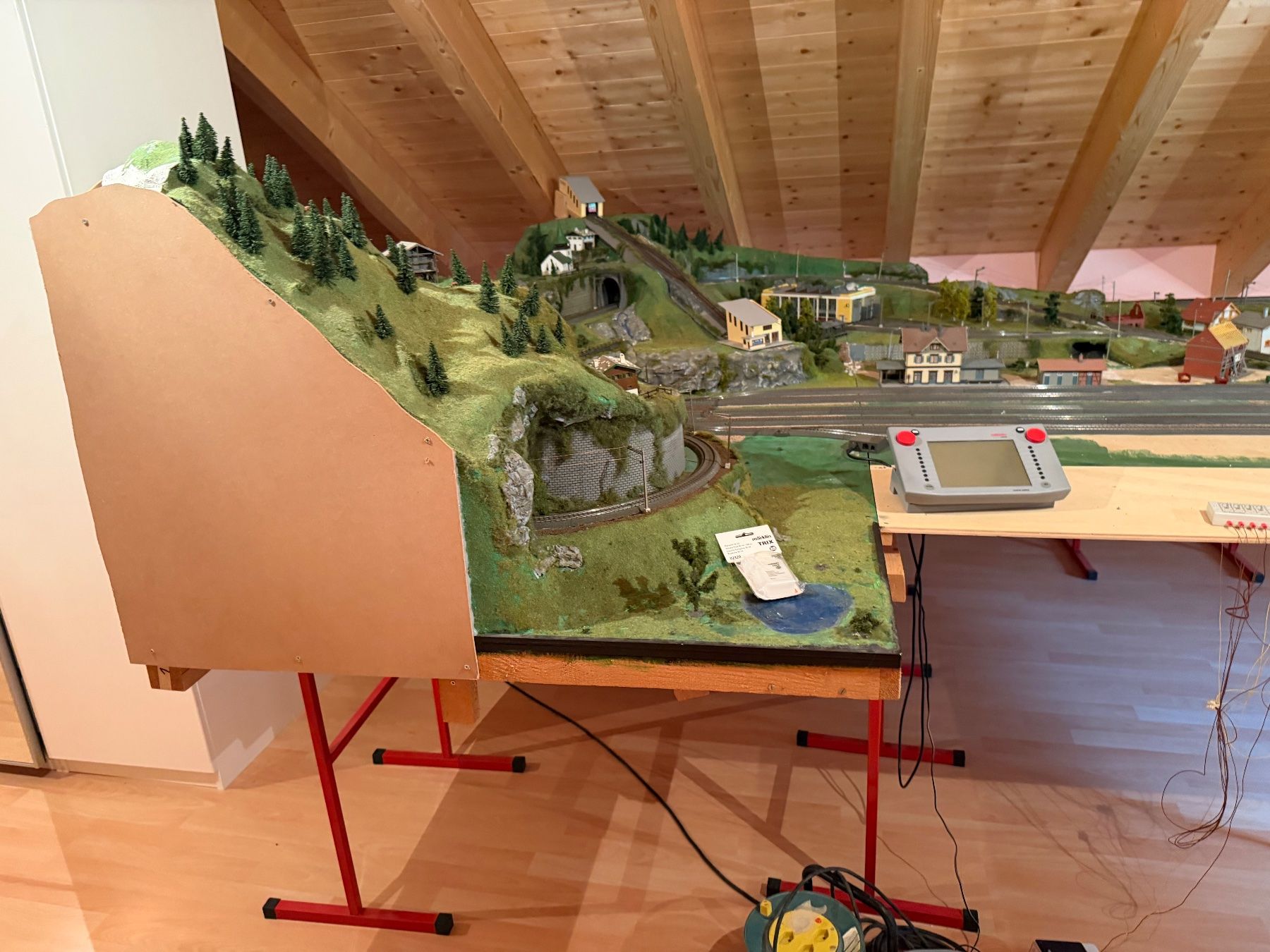 Märklin Modellini di ferrovie: Plastico ferroviario – Usato da Broglio venduto da lory00 1