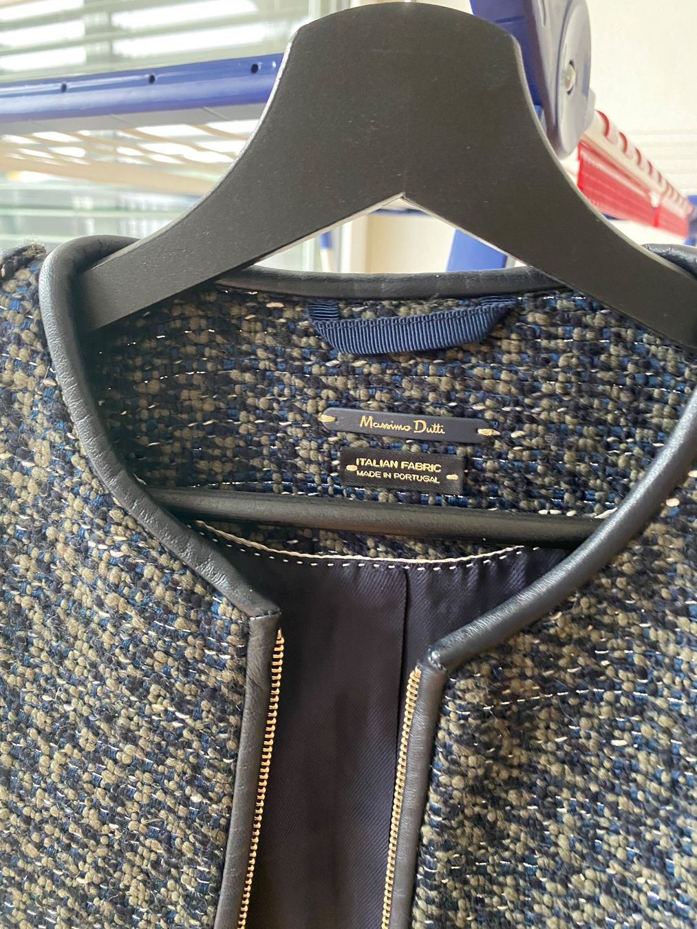 Massimo Dutti Vestes: Boucle Blazer – Neuf (Voir description) à Baar par rel_9lvy 2