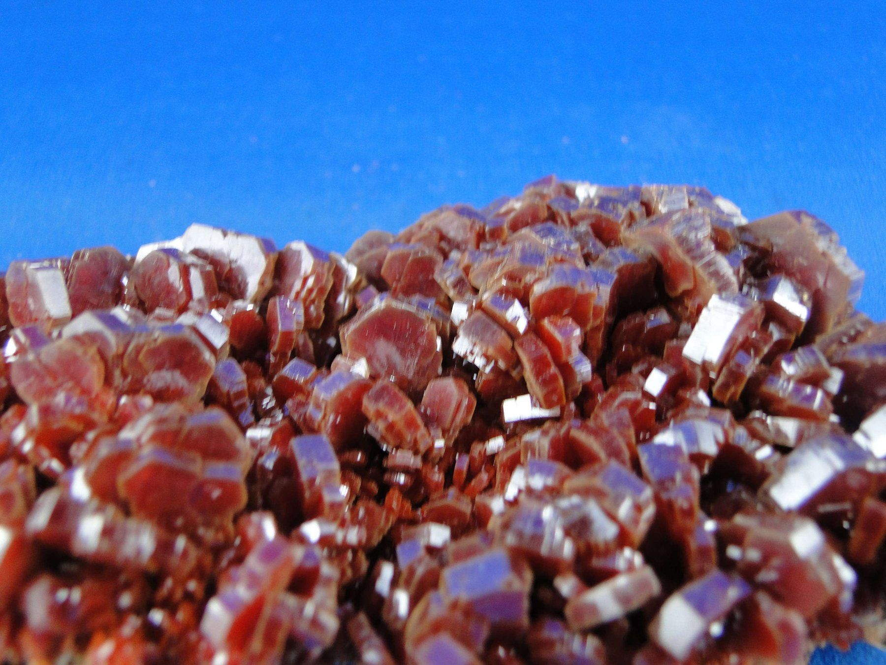 Mineralien & Heilsteine: Vanadinit – Gebraucht aus Schinznach Bad von Demerald 8
