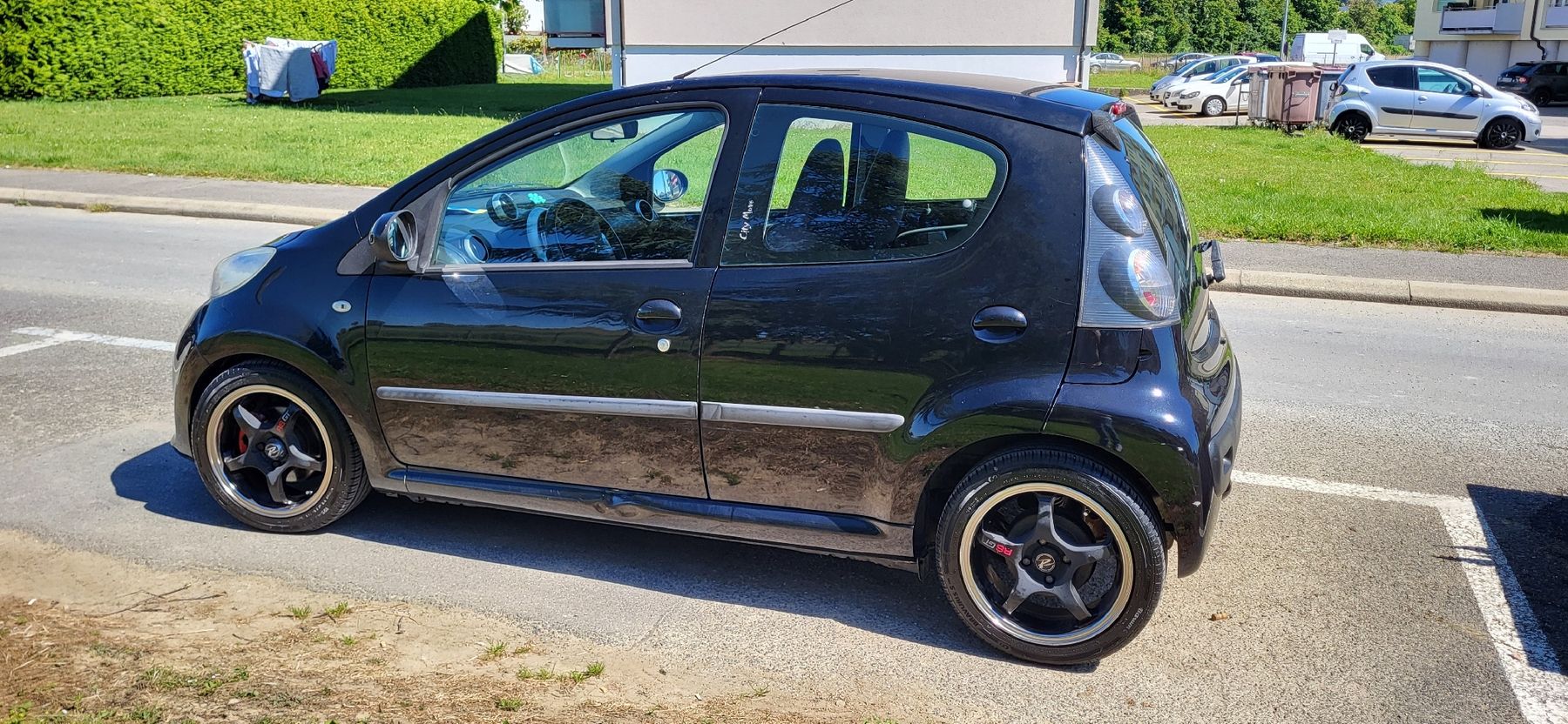 Peugeot Automobili: Peugeot 107 Expertise  – Usato da Denges venduto da inox--2 5