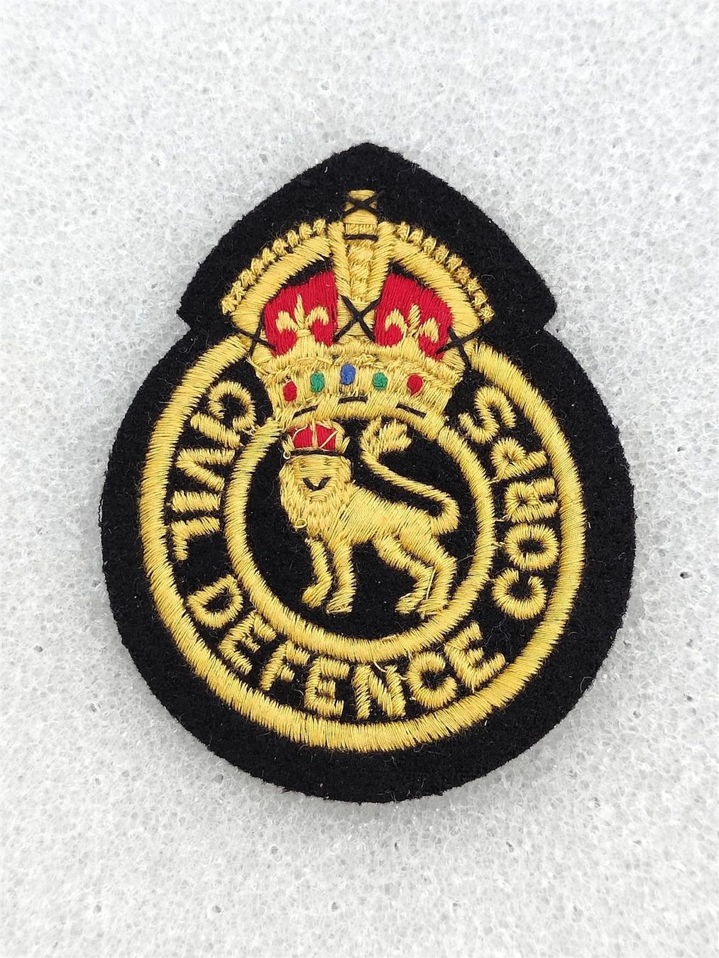 Placchette & Badge: Abzeichen Civil Defence Corps – Usato da Bauma venduto da SwissMilitaria