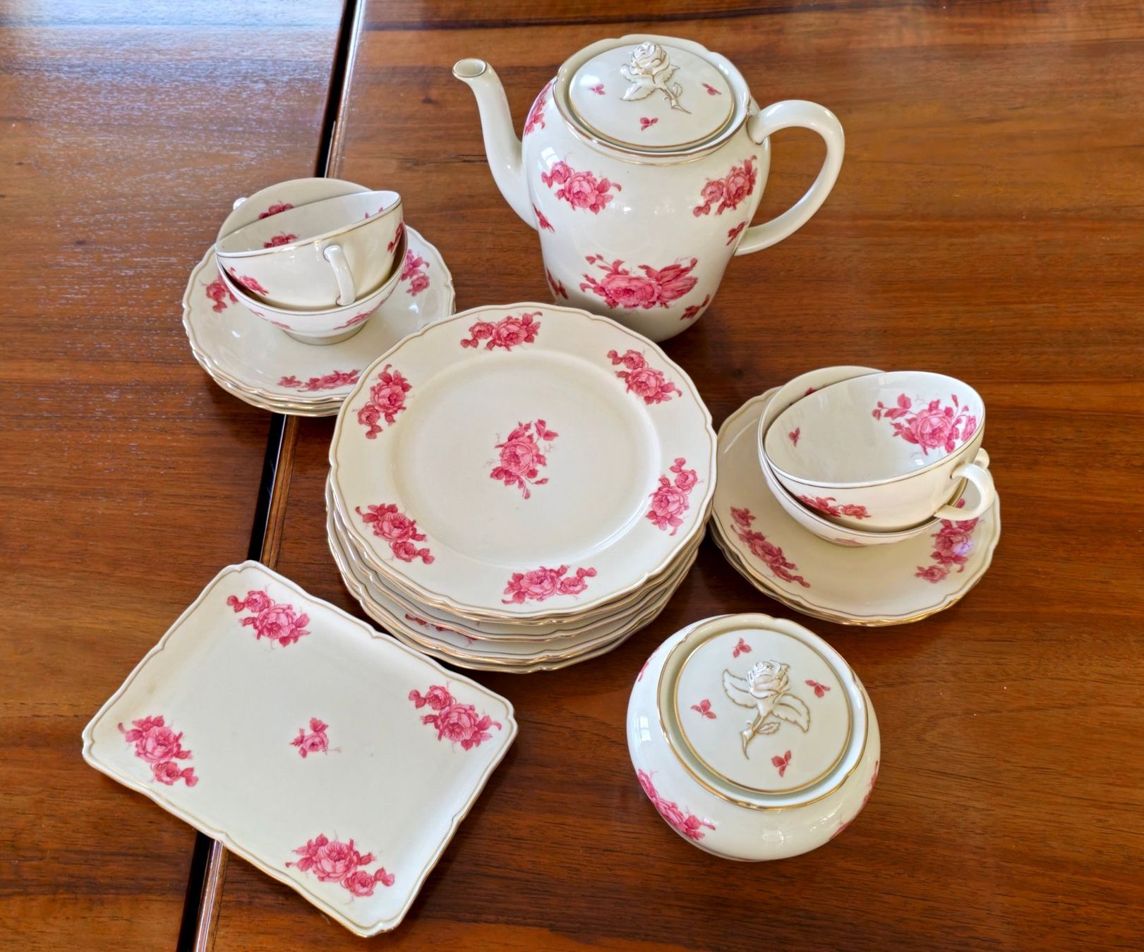 Seltmann Set di piatti: Tee- Kaffeeservice von Seltmann Weiden – Usato da Walenstadt venduto da pedroju-1