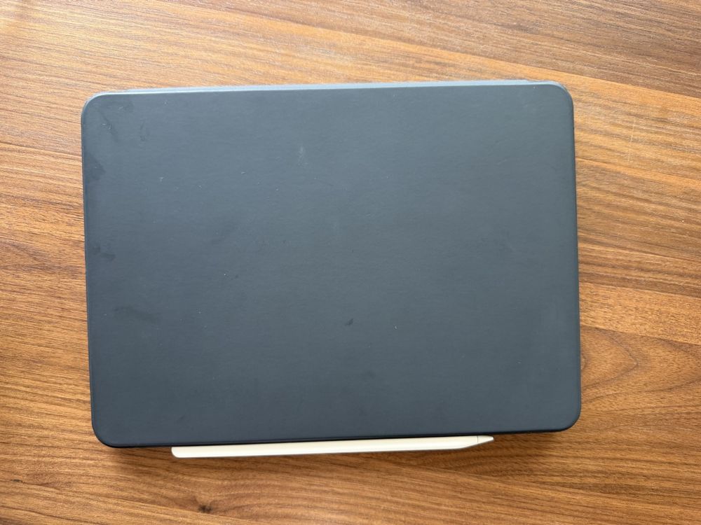 iPad Air 4. Generation, 64GB, WiFi, inkl. Pencil & Keyboard