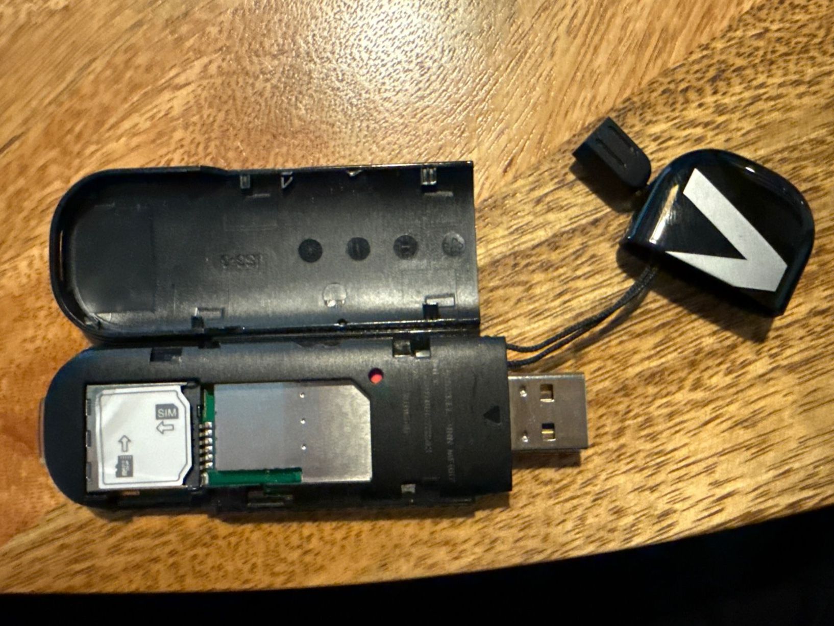 Modem & Router: Turkcell VINN USB Router MF667 – Usato da Neerach venduto da Nummerschild16 2