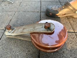 Wunderschöne Rolle / Flaschenzug Isolator Freileitung Strom