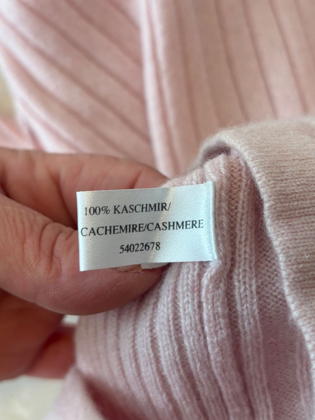 Peter Hahn Jacken: Peter Hahn Strickjacke 100% Cashmere – Gebraucht aus St. Margrethen SG von dijanaO 8