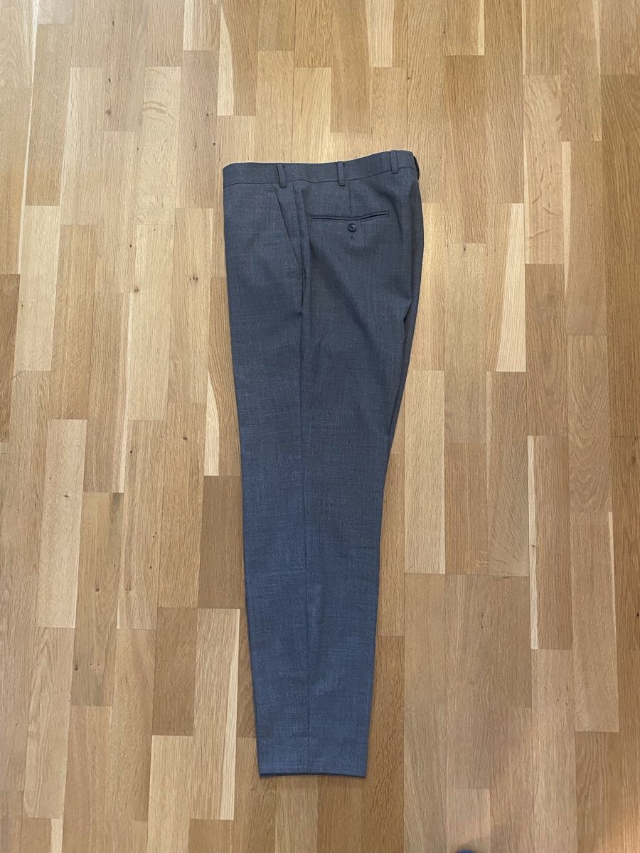 Suitsupply Completi: Suit Supply Anzug Grau – Usato da Zürich venduto da has_8csw 1