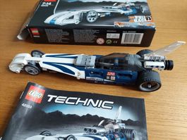 Lego Technic 42033 Pull Back Raketenauto