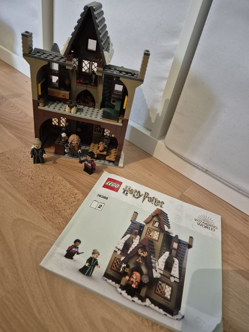 Lego Spielzeuge: LEGO Harry Potter: Besuch in Hogsmeade – Gebraucht aus Oensingen von modano47 1